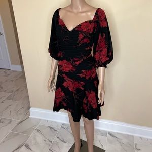 𝅺City chic floral dress